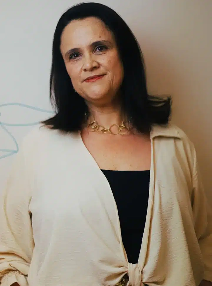 Ana Cristina Junqueira